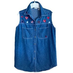 Quizz Again 100% Cotton Med. Sleeveless Denim Patriotic Heart Button Down